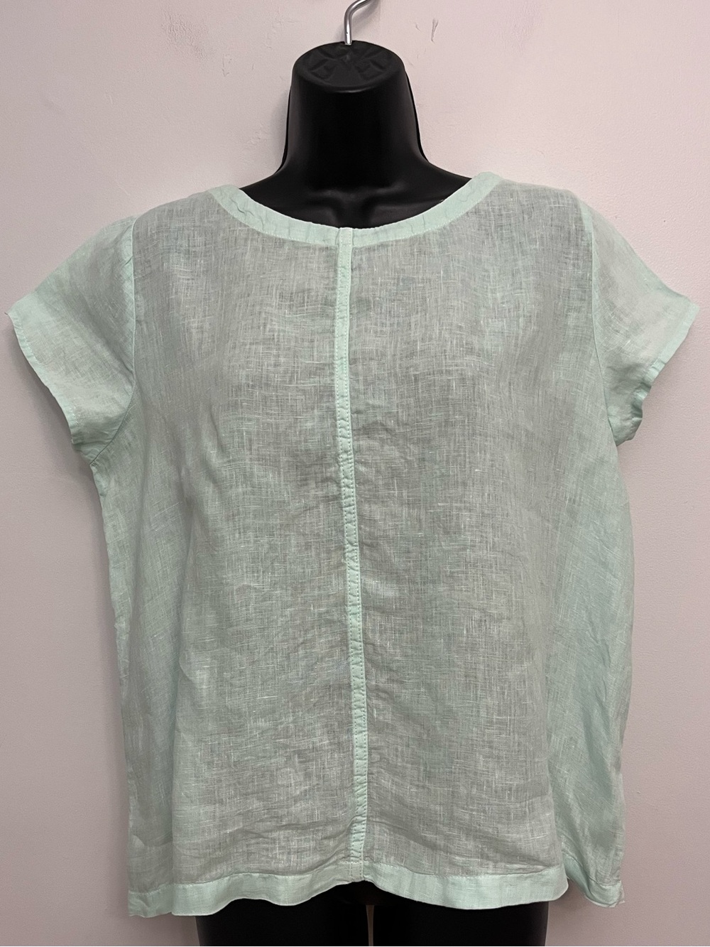C&C California Button Back Linen Top, Size Large